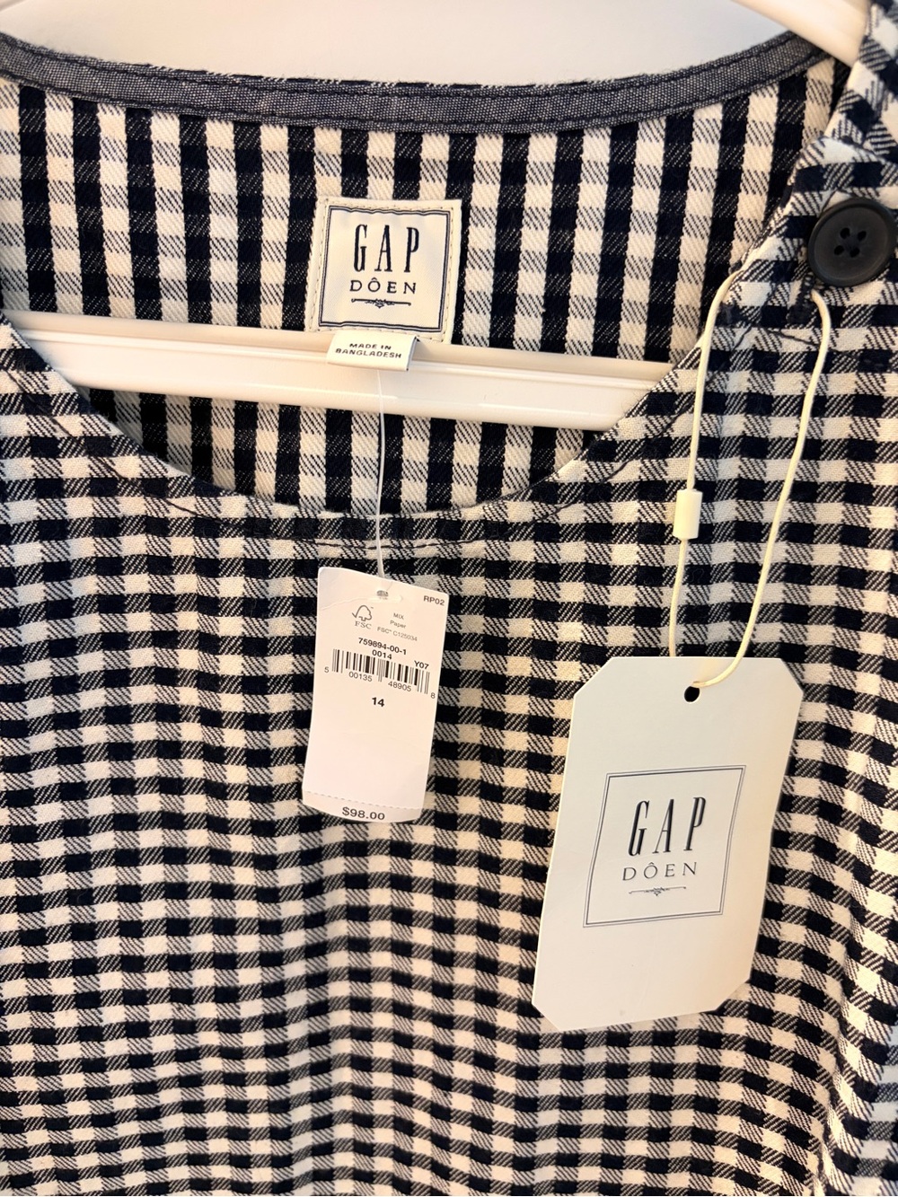 GAP x Doen Gingham Sleeveless Shift Dress - Picture 2 of 4